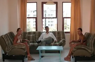 مارين بيتش الفندقية 3*