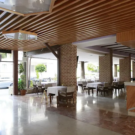 Maren Апарт-готель