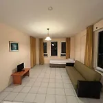 Ξενοδοχείο με διαμερίσματα Maren