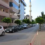 Maren Αλάνια
